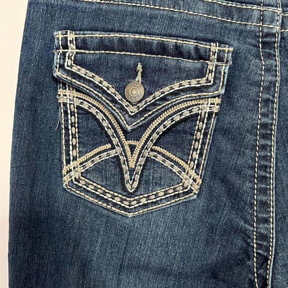 VGS Skinny Jeans Size 4 Medium Wash Light Distressed Fold Pockets Embroidered - Picture 3 of 9